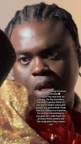 Animated GIF showing Tedy's authentic moments with fans